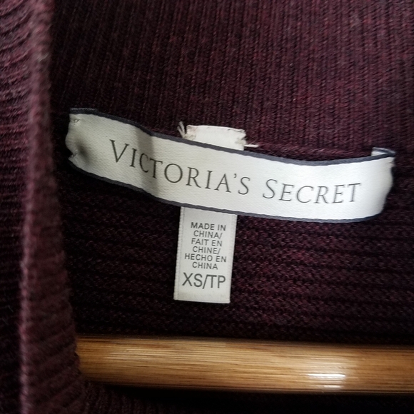 Victoria's Secret Mock Neck Ribbed Gray Maroon Sweater, XS - Picture 7 of 10